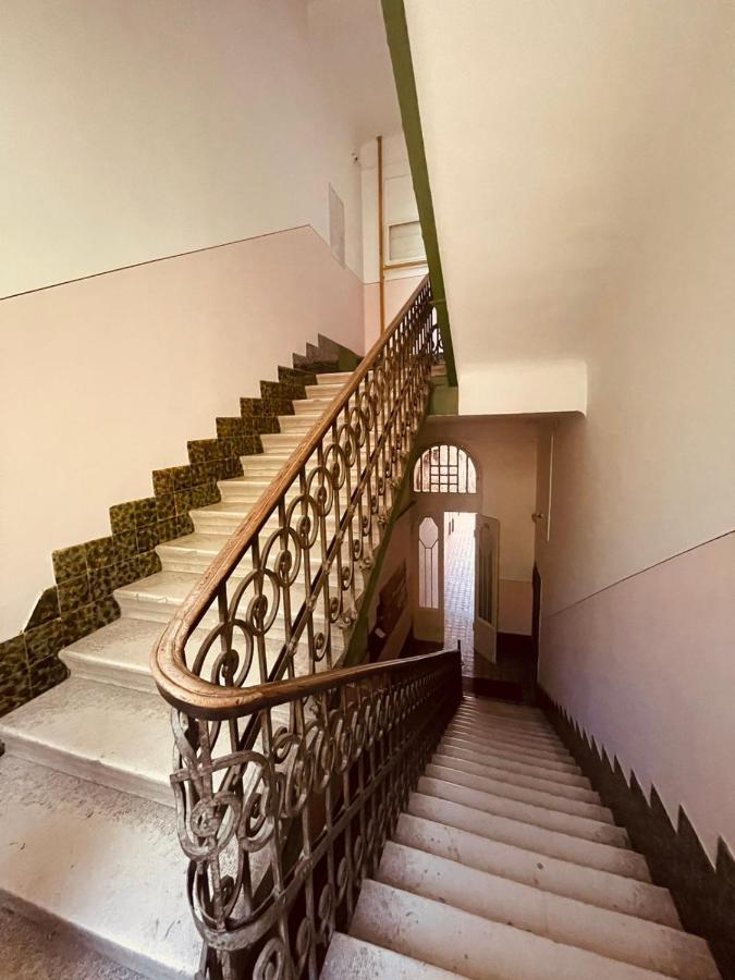 The Best Location Salon Apartment With Main Street View SJJ Exterior foto