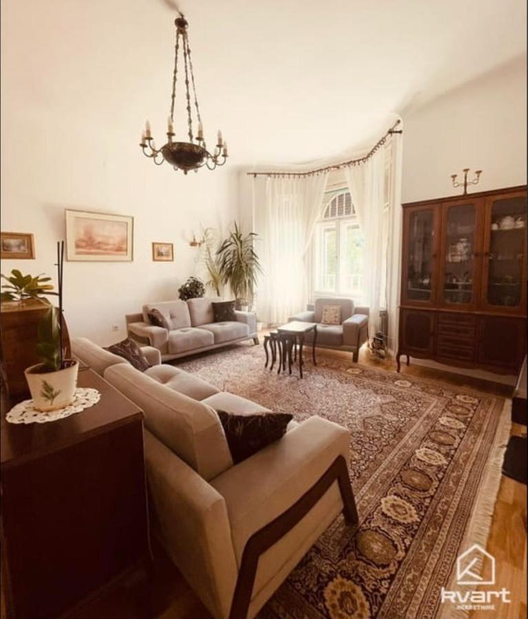 The Best Location Salon Apartment With Main Street View SJJ Exterior foto